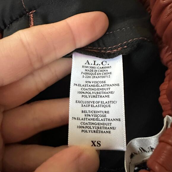 NEW A.L.C Ryder Faux-Leather Shorts Russet - Picture 8 of 11